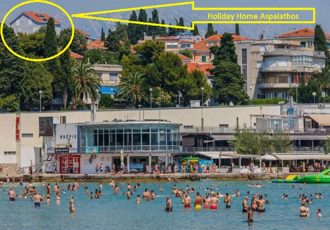 Vikendica Aspalathos - With Free Parking, Near The Beach, A Few Minutes' Walking Distance To The Unesco Palace *
